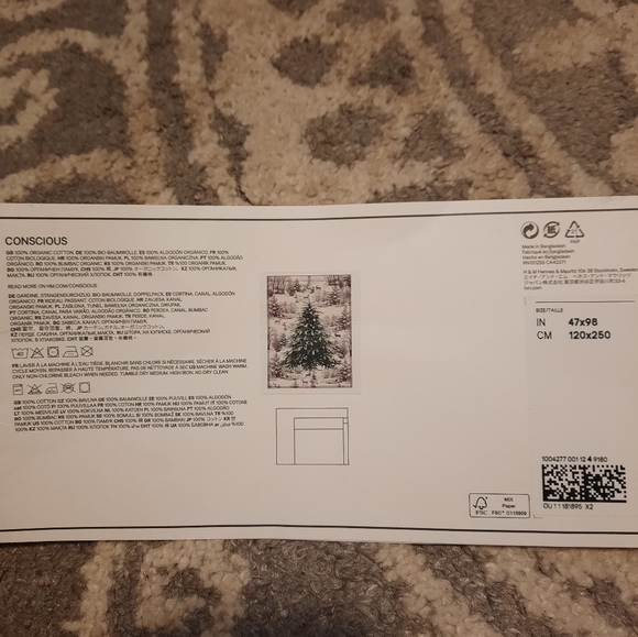 H&M Christmas Tree Printed Canvas Curtain Panel NEW - Picture 6 of 6